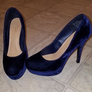 Lauren Conrad Size 8 Pumps